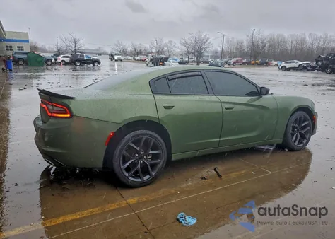 2021 Dodge Charger Sxt z USA, uszkodzony, nr VIN 2C3CDXBGXMH600907